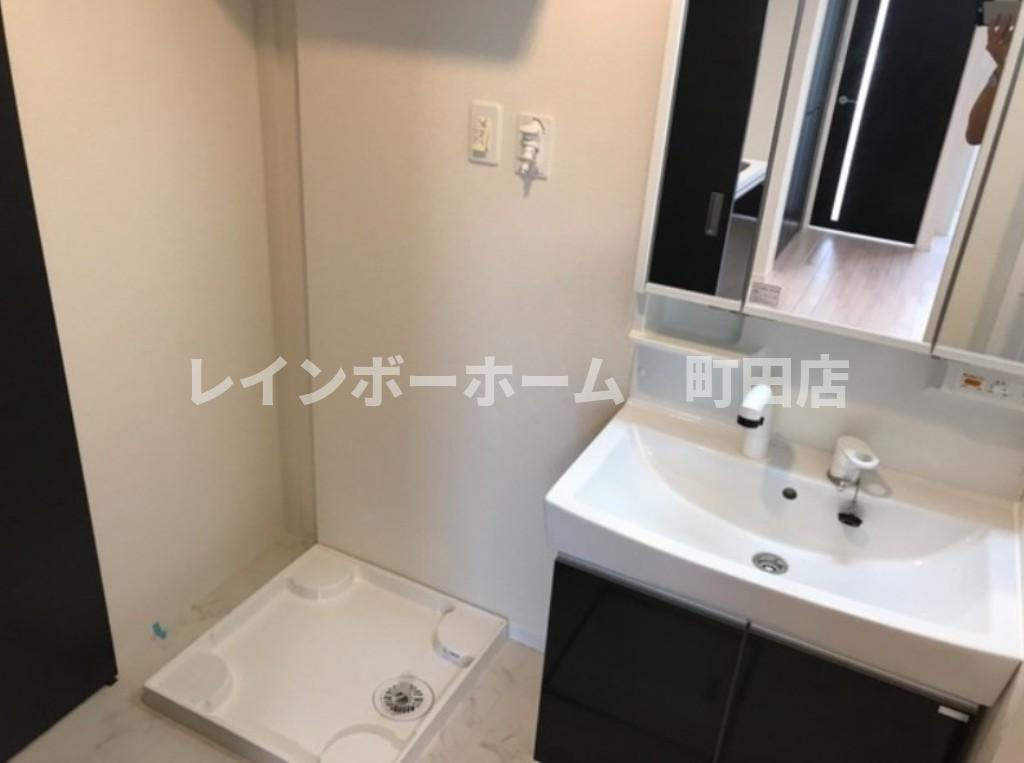 メゾンアイリス湘南２の洗面所