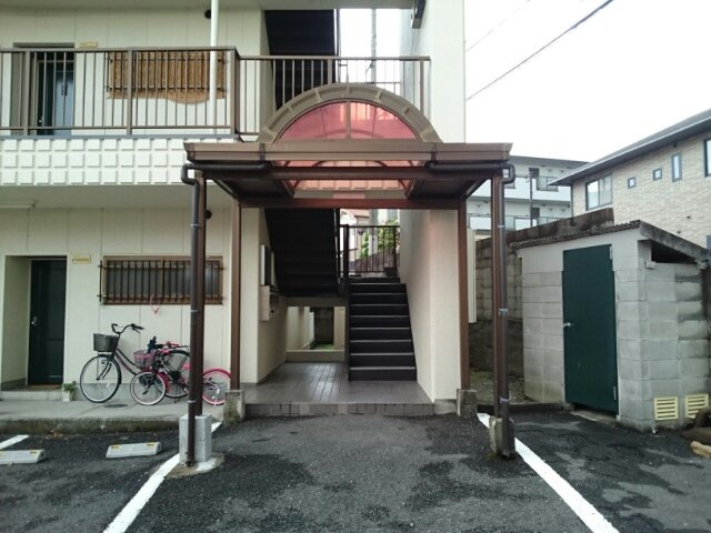 上田マンションのエントランス