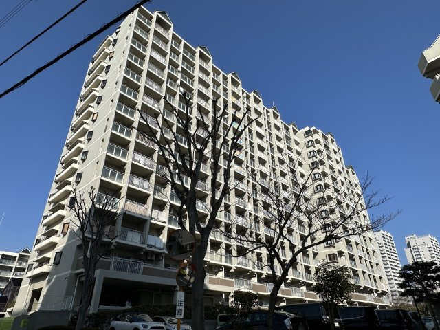 アバンドーネ西神春日台６号棟の外観