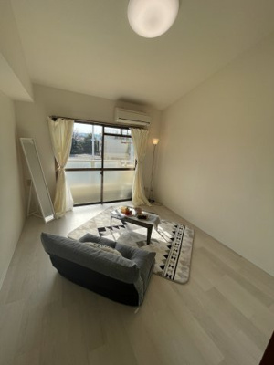 【洋室】 | 内海小柳マンション