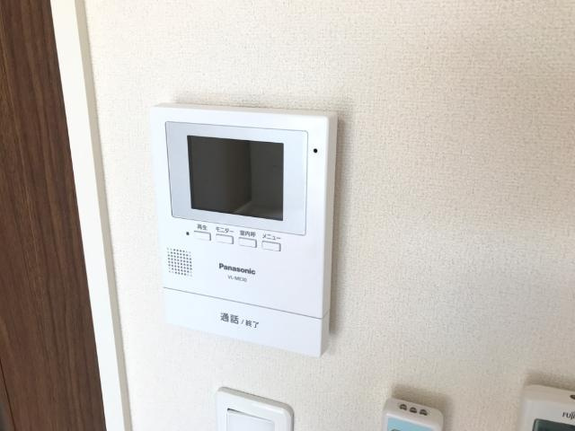un  jour（アンジュール）の内装|カメラ付インターホン（イメージ）