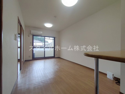 【居間・リビング】 | レジデンス緑ヶ丘 | イメージ写真です。