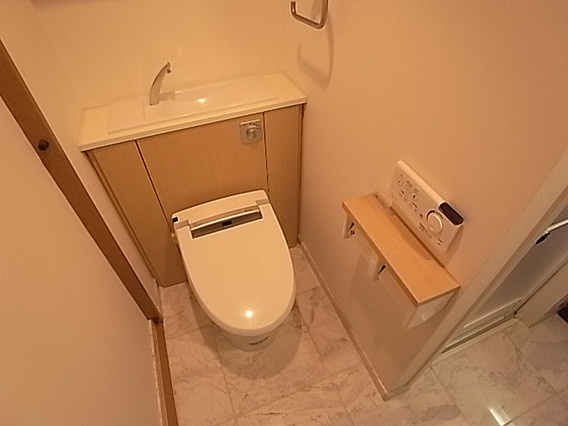 リーガル神戸三宮山手のトイレ