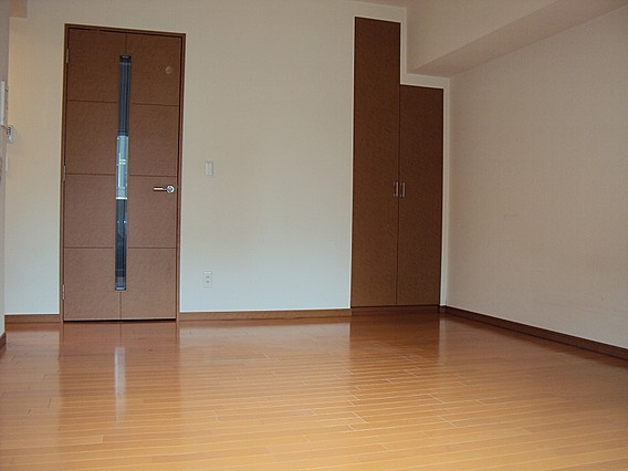 リーガル神戸三宮山手の居間・リビング