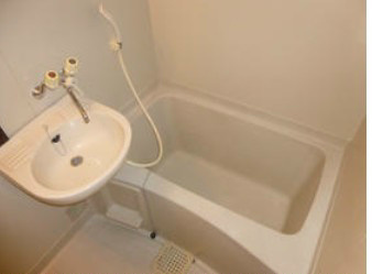 ルミエールマンションの浴室