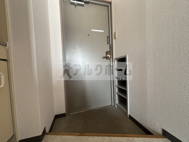 キャッスルエビスの玄関