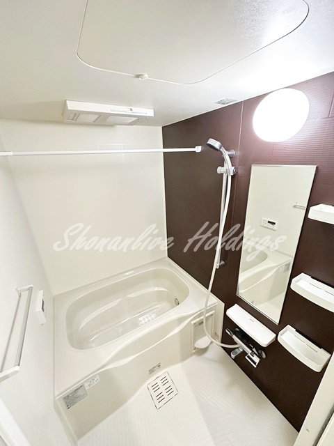 カインドハート西海岸の浴室|清潔感のあるお風呂です♪