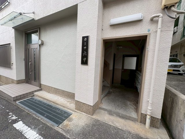 カーサ六甲のエントランス
