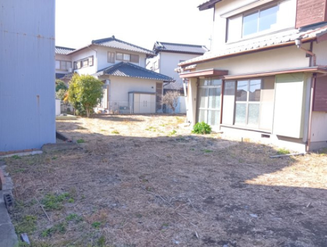 売土地　富士市岩淵の外観|富士川楽座まで車で約2分！
朝市のお買い物やお食事にも通いやすいですね。