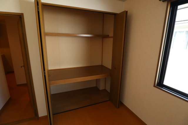 アネシス　Ｄ棟の収納