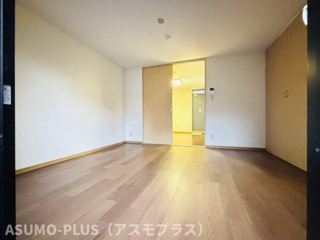 筑紫野市原田４丁目のアパートの居間・リビング|別号数タイプ