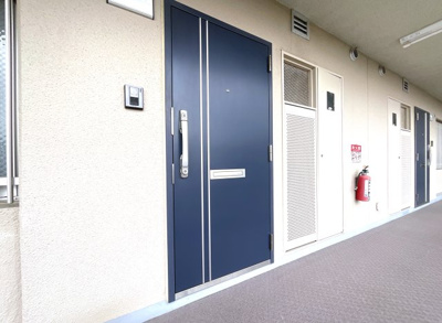 【その他共用部分】 | 宇治大久保コープ | 児童公園がマンションのすぐ側にあり、小学校や保育機関が徒歩10分以内と子育て世代の方にもおすすめのマンションです。