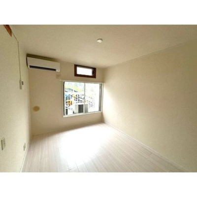 【洋室】 | ヴィラ椚田(ヴィラクヌギダ)