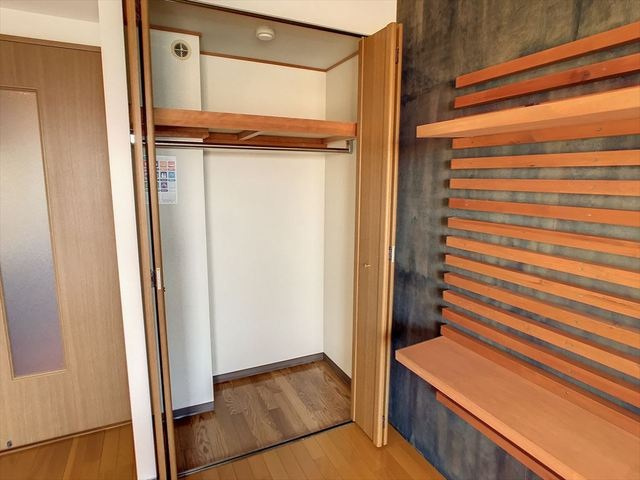 STUDIO　APARTMENT　KICHIの収納|【単身様へ】お洒落なクローゼット♪