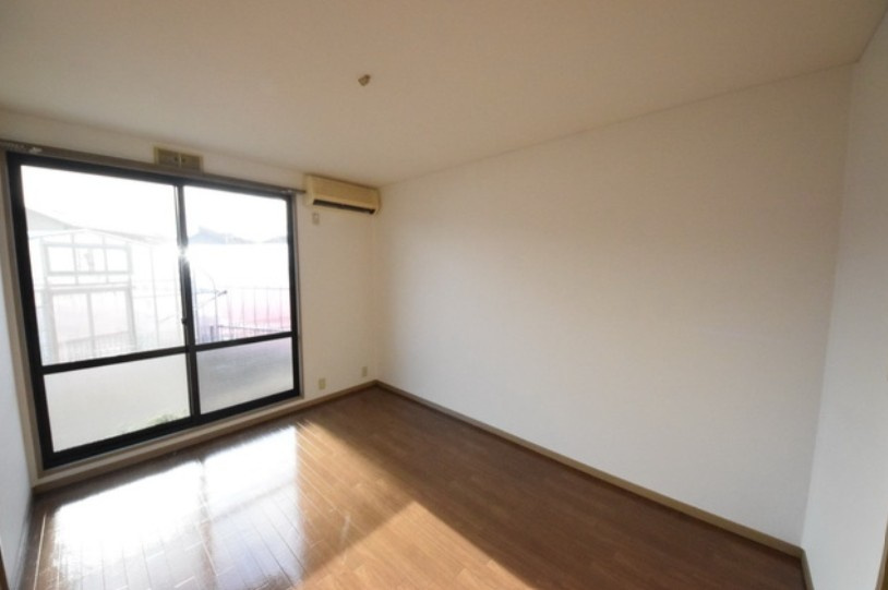 アステリアBの居間・リビング