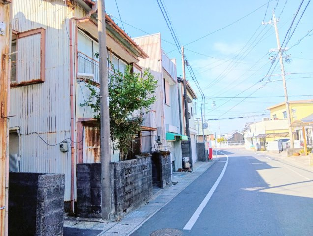 売土地　中央区雄踏町宇布見の前面道路含む現地写真|用途はさまざまにご相談可能な柔軟性のある土地です。