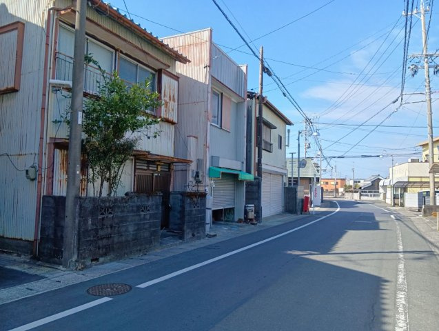 売土地　中央区雄踏町宇布見の前面道路含む現地写真|近隣の方向け駐車場用地など幅広い用途でご検討いただけます。