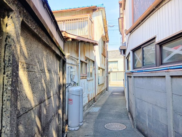 売土地　中央区雄踏町宇布見の周辺|コンパクト敷地ながら、建ぺい率60％・容積率200％。