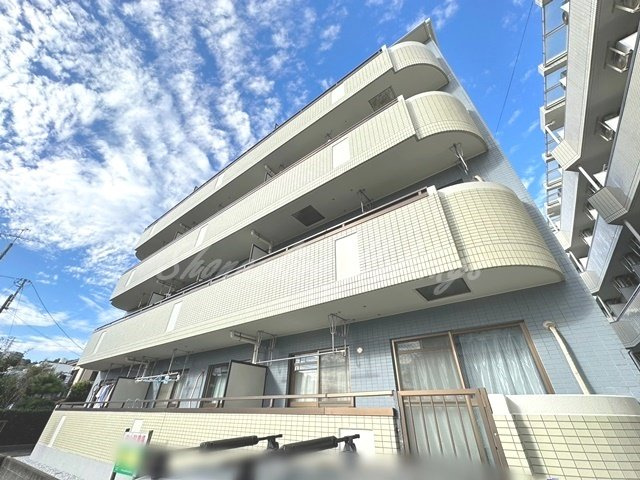 横浜市戸塚区上倉田町の賃貸マンション