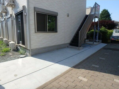 【エントランス】 | サニーグレイス国立(サニーグレイスクニタチ)