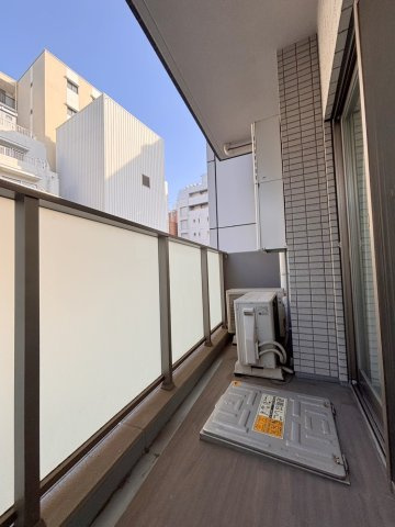 クレイシア秋葉原ラグゼスウィートの洋室|約5.0帖の洋室