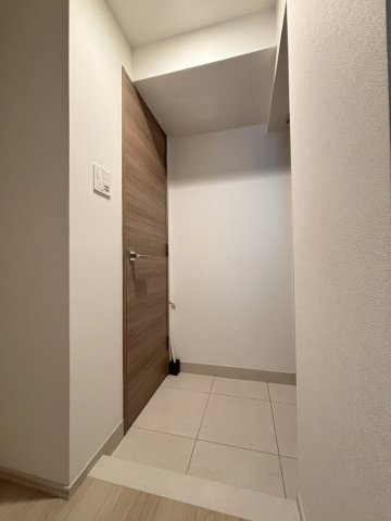 クレイシア秋葉原ラグゼスウィートの内装|廊下