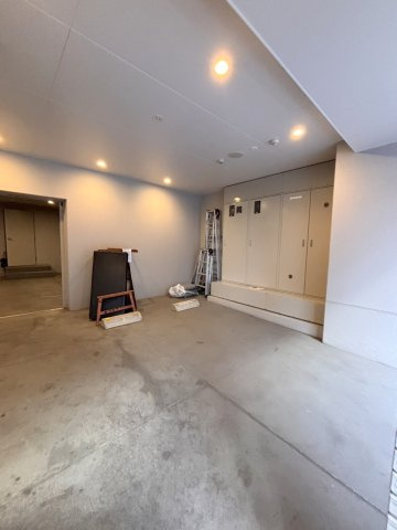 クレイシア秋葉原ラグゼスウィートの駐車場|共用部・駐車場