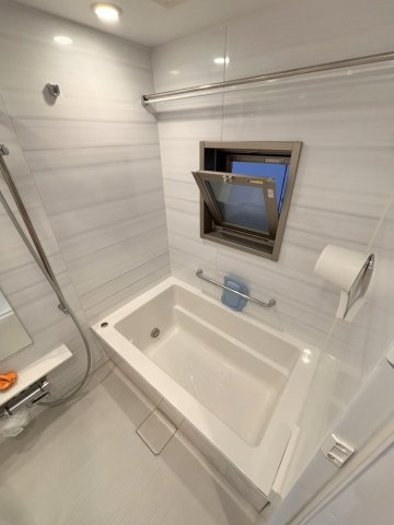 クレイシア秋葉原ラグゼスウィートの独立洗面台|洗面台