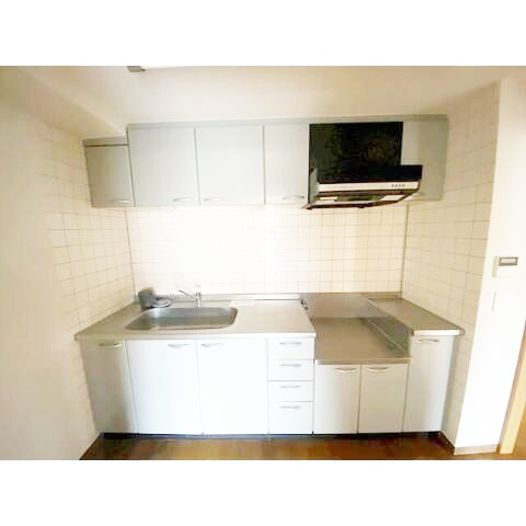 横浜市泉区中田西１丁目の賃貸マンションのキッチン