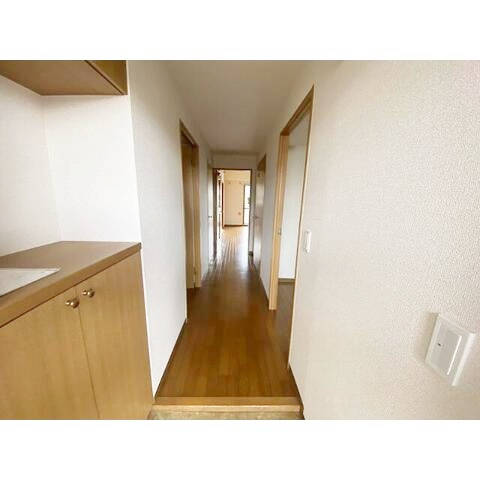 横浜市泉区中田西１丁目の賃貸マンションの玄関