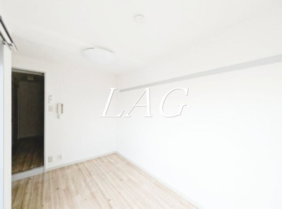 【居間・リビング】 | ジョイフル等々力 | 洋室のお部屋です。