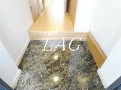 【玄関】 | リブリ・Fiona | 玄関です。