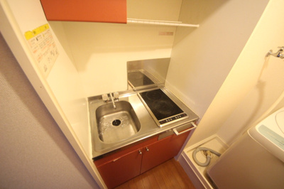 【キッチン】 | ワイズアパートメント | キッチンでお料理をお楽しみください