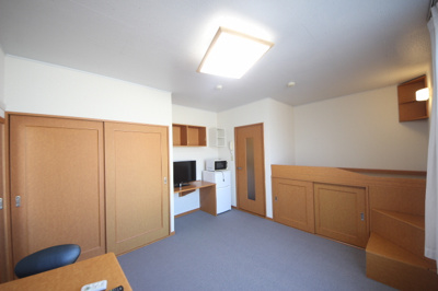 【洋室】 | ワイズアパートメント | 使い勝手のいい洋室です