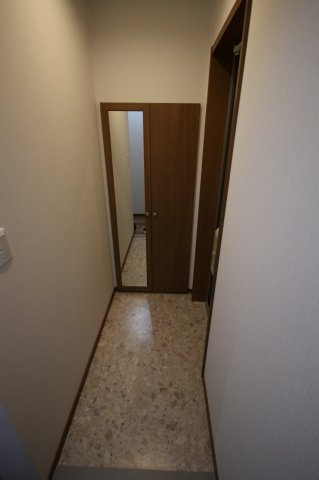 ハピネスコート　Ⅱの玄関|※お部屋により仕様が異なる場合があります※