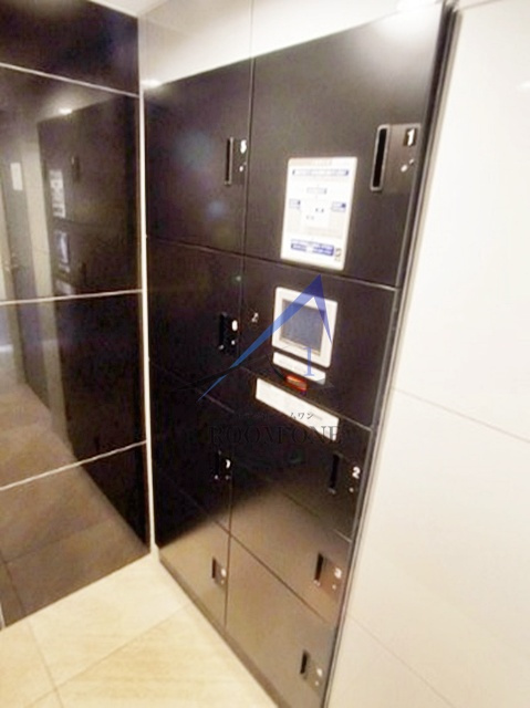 レアライズ立川のその他共用部分|宅配ボックスです。