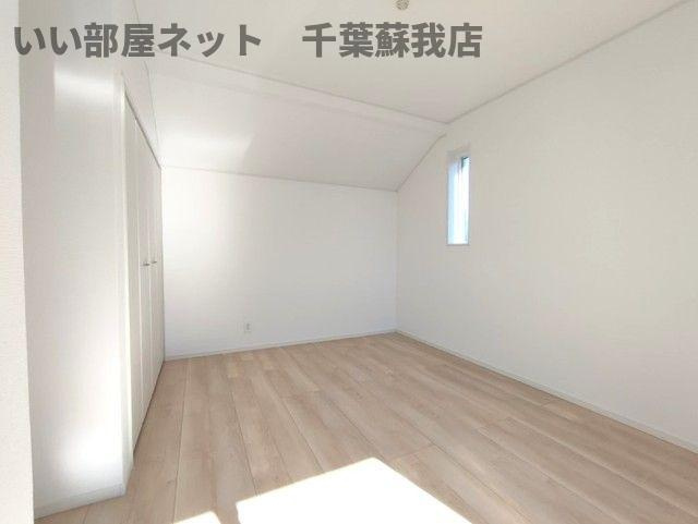 クレイドルガーデン市原市東国分寺台第２　１号棟の寝室|寝室です