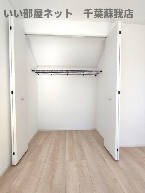 クレイドルガーデン市原市東国分寺台第２　１号棟の収納|収納があります