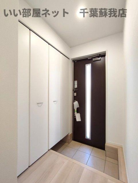 クレイドルガーデン市原市東国分寺台第２　１号棟の玄関|玄関です