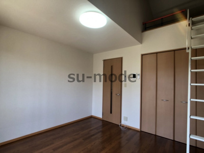 【寝室】 | メドウズ