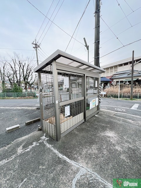 小牧キャッスルハイツのエントランス