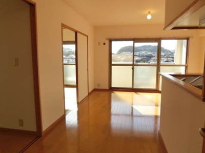 【居間・リビング】 | 第3元木ﾋﾞﾙ