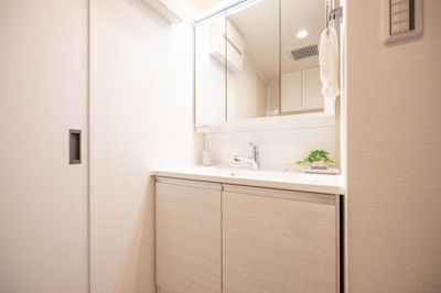 【独立洗面台】 | ライオンズマンション舞浜第２