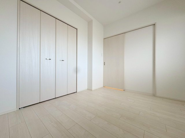 スプランディッドライズ新大阪ノースの居間・リビング