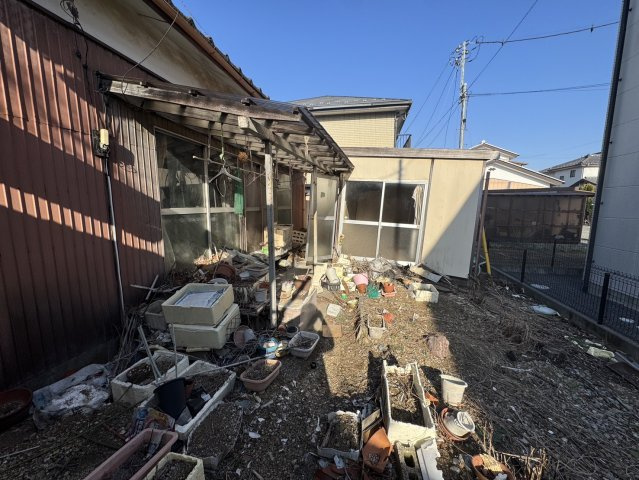 倉庫付♪新生活に最適な立地♪佐野市田沼町の庭|たまにはお庭で休日を過ごしてみるのもよいかもしれません