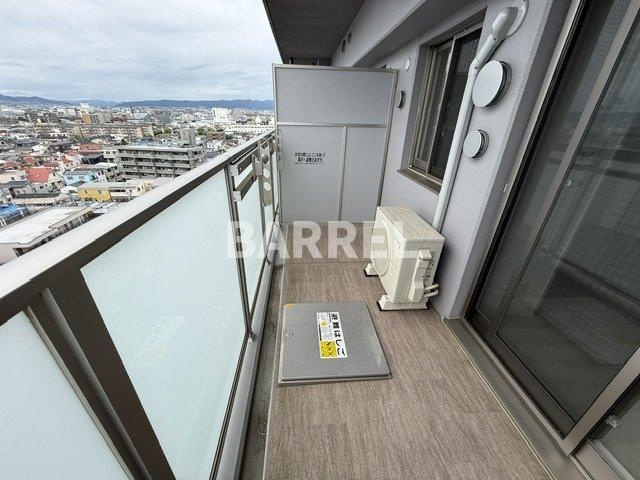 プレサンス庄内ブレイシスのバルコニー