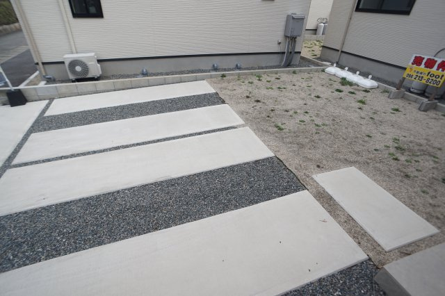 熊本市南区御幸西１期２号棟の駐車場