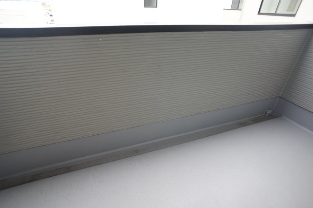 熊本市南区御幸西１期２号棟のバルコニー