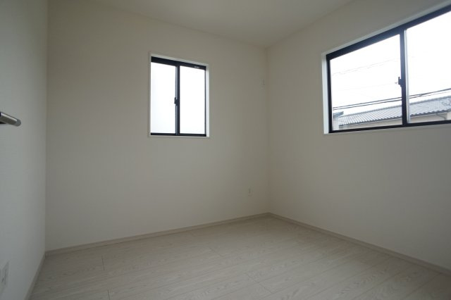 熊本市南区御幸西１期２号棟の洋室