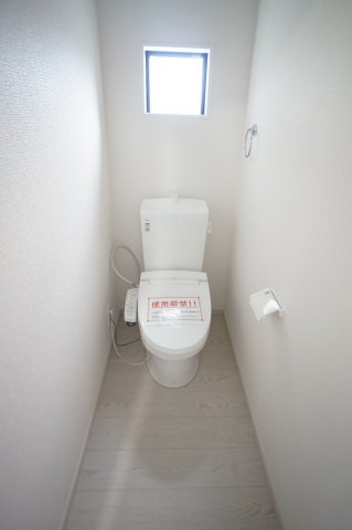 熊本市南区御幸西１期２号棟のトイレ